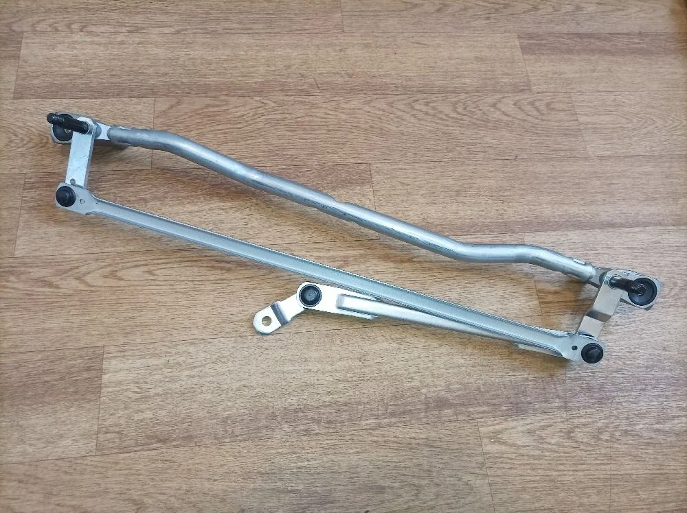 Трапеция стеклоочистителей Volvo S60 II (2010—2013)