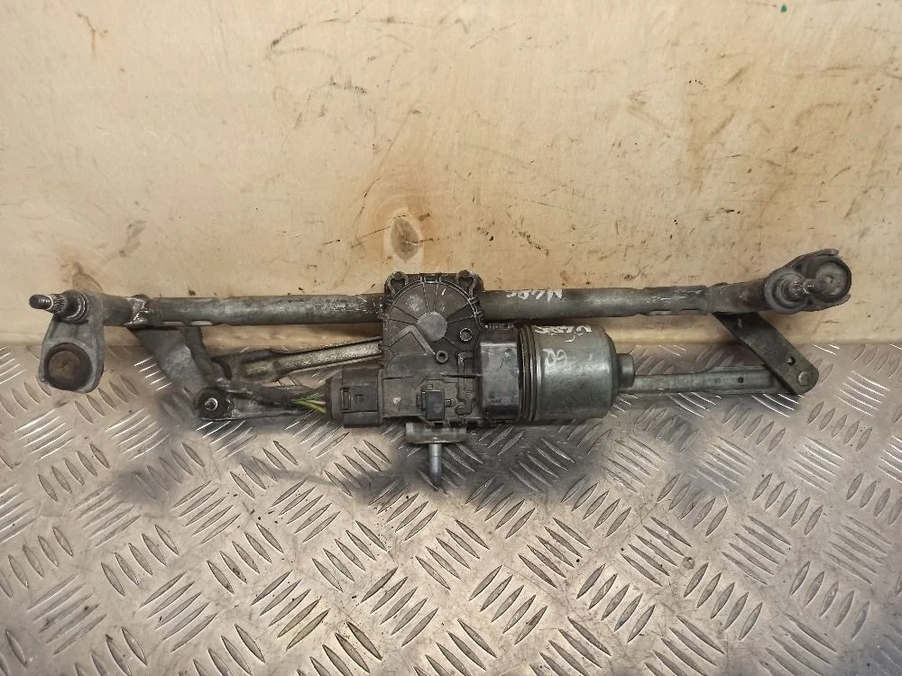 Трапеция стеклоочистителей Volkswagen Polo V (2009—2015) б.у 6R1955023B, 6R1955119A