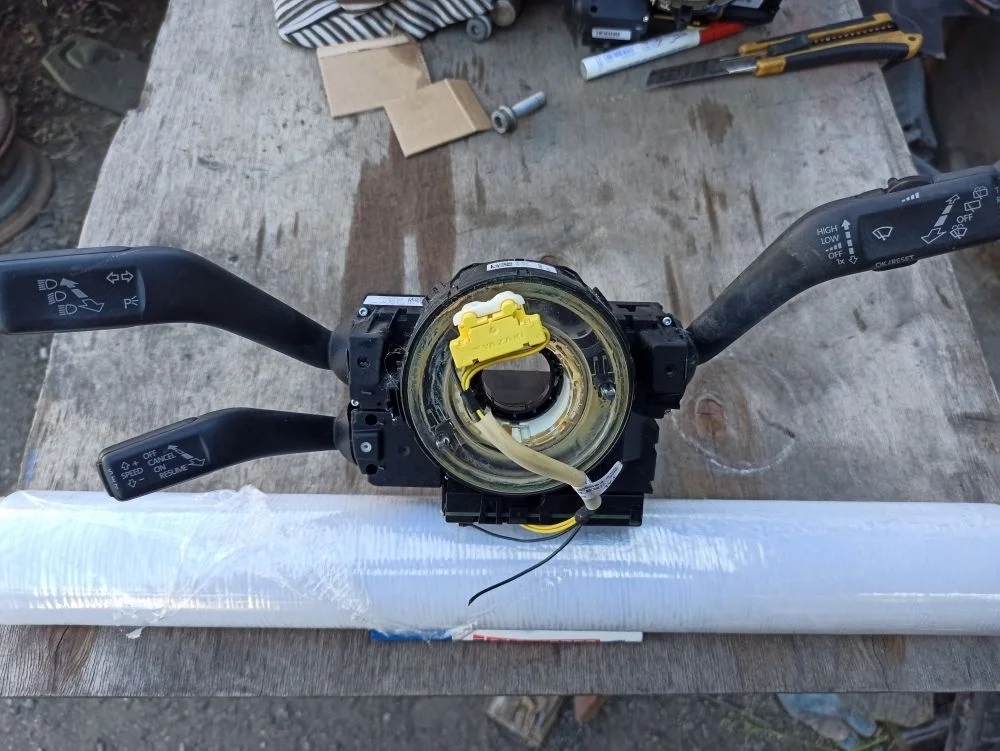 Переключатель подрулевой Volkswagen Passat B6 (2005—2010) б.у 3C9953513S, 3C0959653B