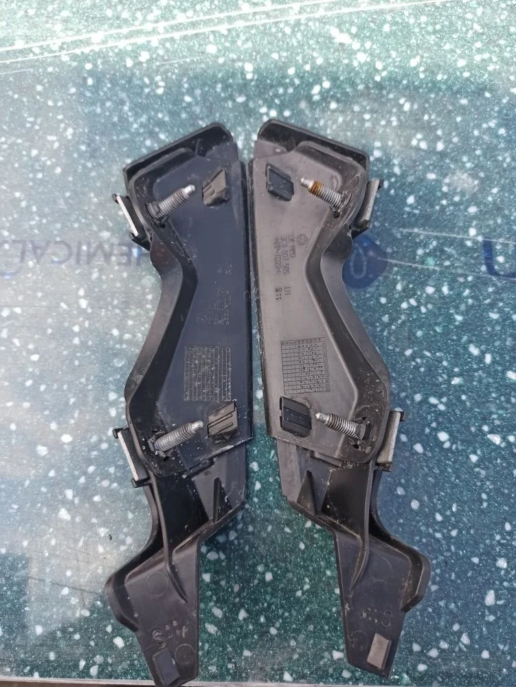 Крепеж бампера Volkswagen Passat B6 (2005—2010)