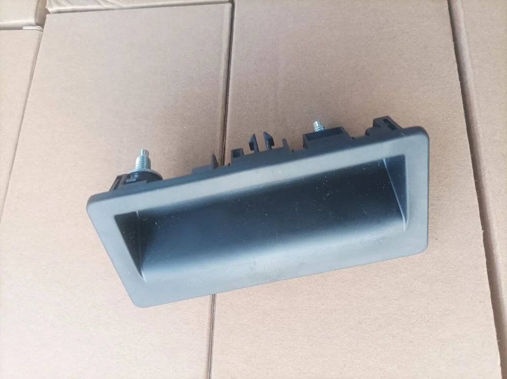 Кнопка открывания багажника Audi A4 B8 (2007—2012) новый 5n0827566t