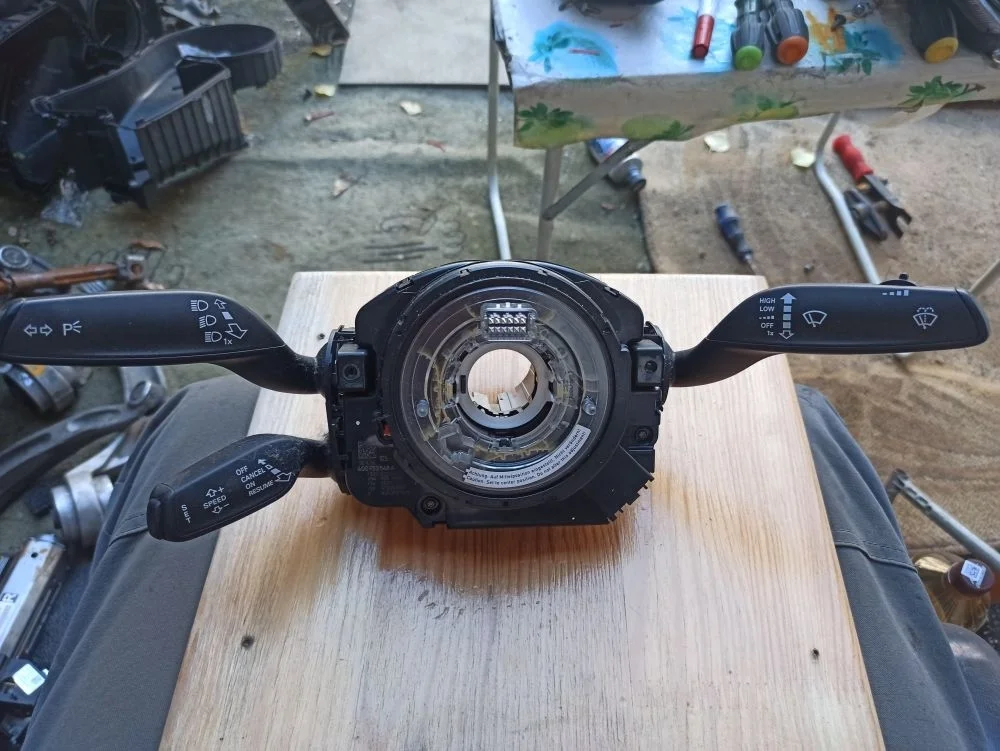 Переключатель подрулевой Audi A6 C7 (2011—2014) б.у 4G0953568A