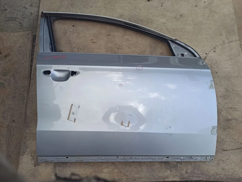 Дверь Volkswagen Passat B7 (2010—2015) б.у 3AA831056