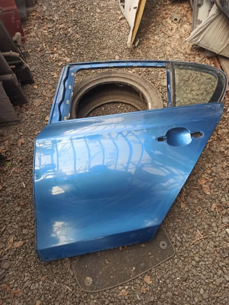 Дверь BMW 1 серия E81/E82/E87/E88 рестайлинг (2007—2011)