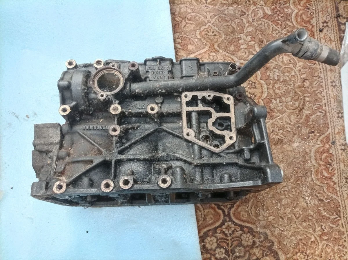 Блок цилиндров Audi A4 B8 (2007—2012)