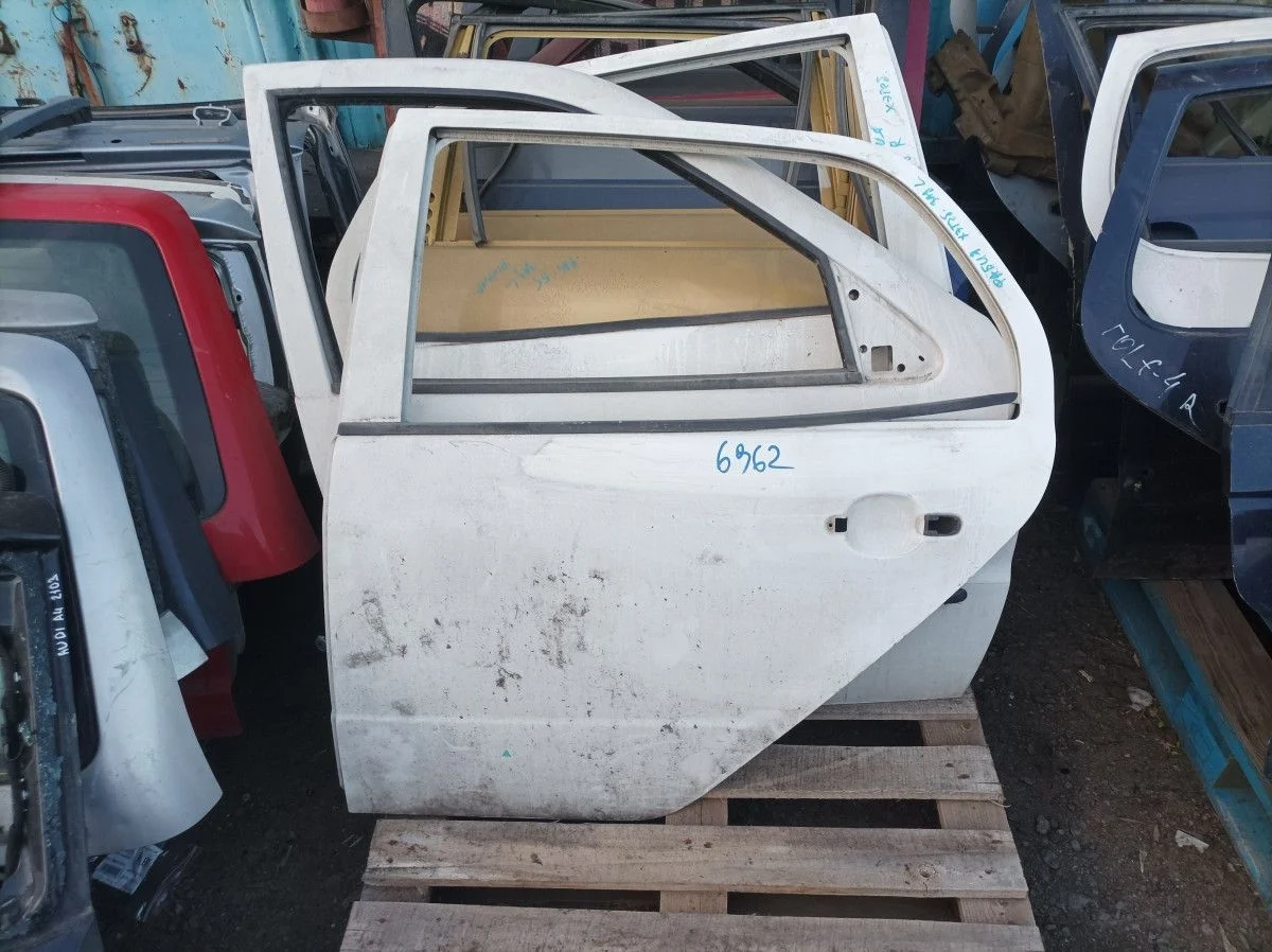 Дверь Skoda Fabia I (1999—2004) б.у 6Y6833051