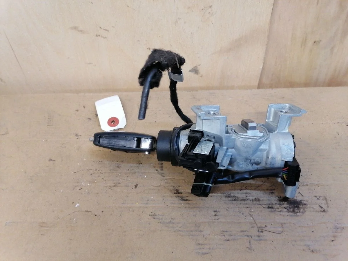 Замок зажигания Audi A3 8P рестайлинг 2 (2008—2013)