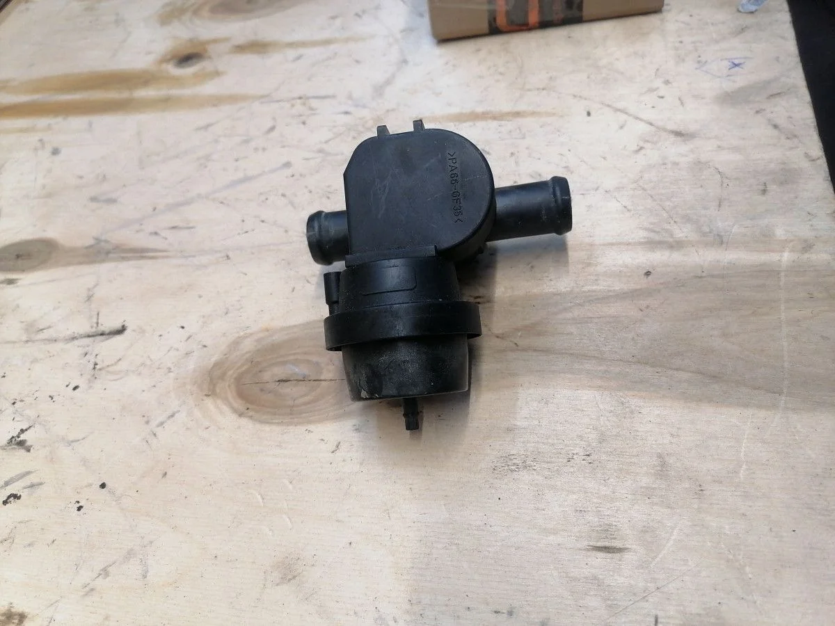 Кран отопителя Audi A4 B8 (2007—2012)