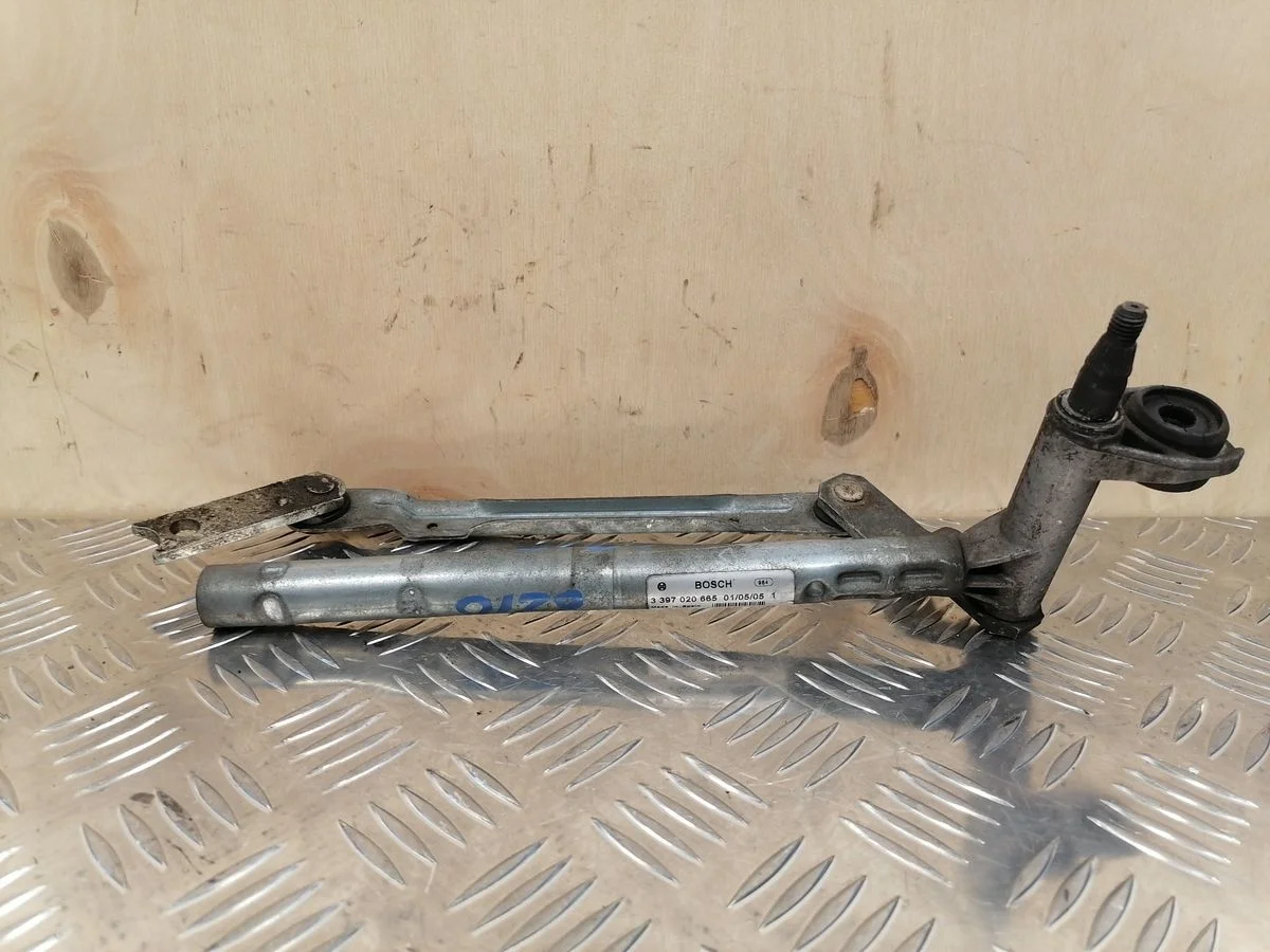 Трапеция стеклоочистителей Volkswagen Touran I (2003—2006)