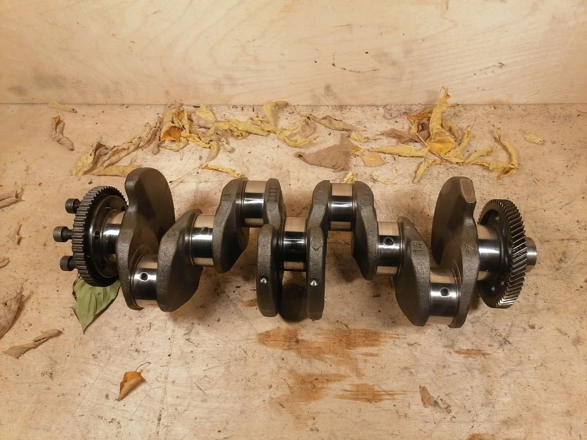 Коленвал Volkswagen Passat B6 (2005—2010)