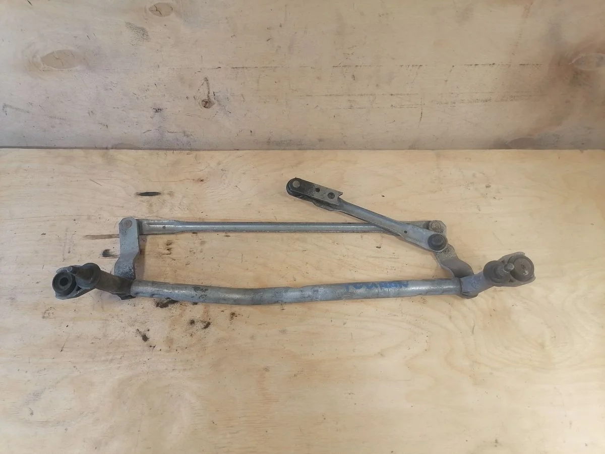 Трапеция стеклоочистителей Volkswagen Touran I рестайлинг 2 (2010—2015)