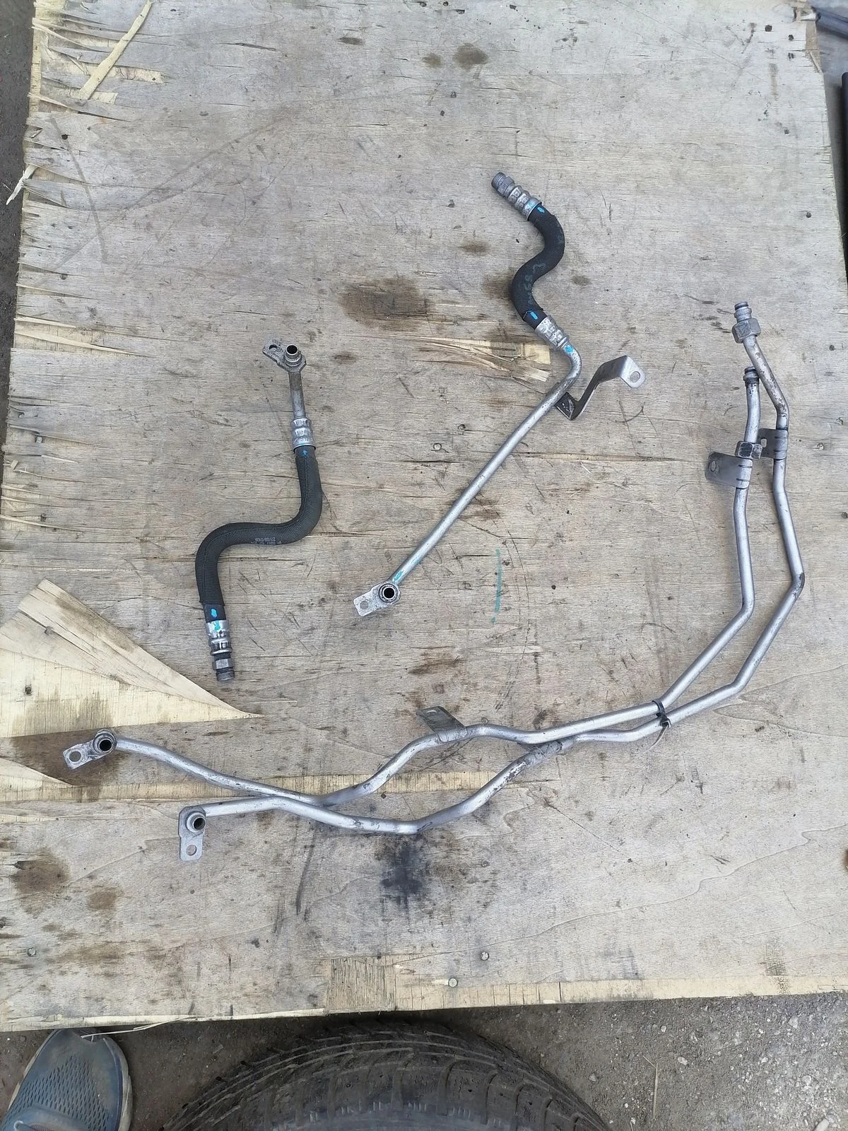 Трубка системы охлаждения АКПП Audi A4 B8 (2007—2012)