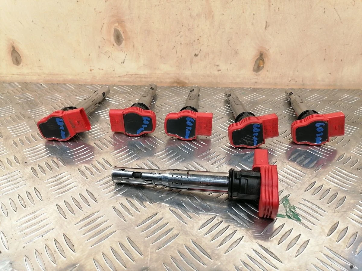 Катушка зажигания Audi A6 C7 (2011—2014)