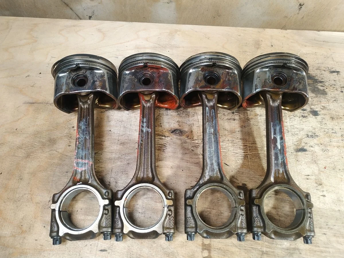 Шатун Volkswagen Passat B5 (1996—2001)