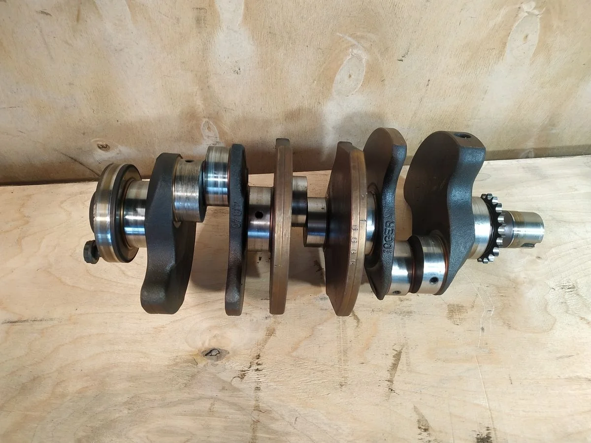 Коленвал Audi A6 C5 (1997—2001)