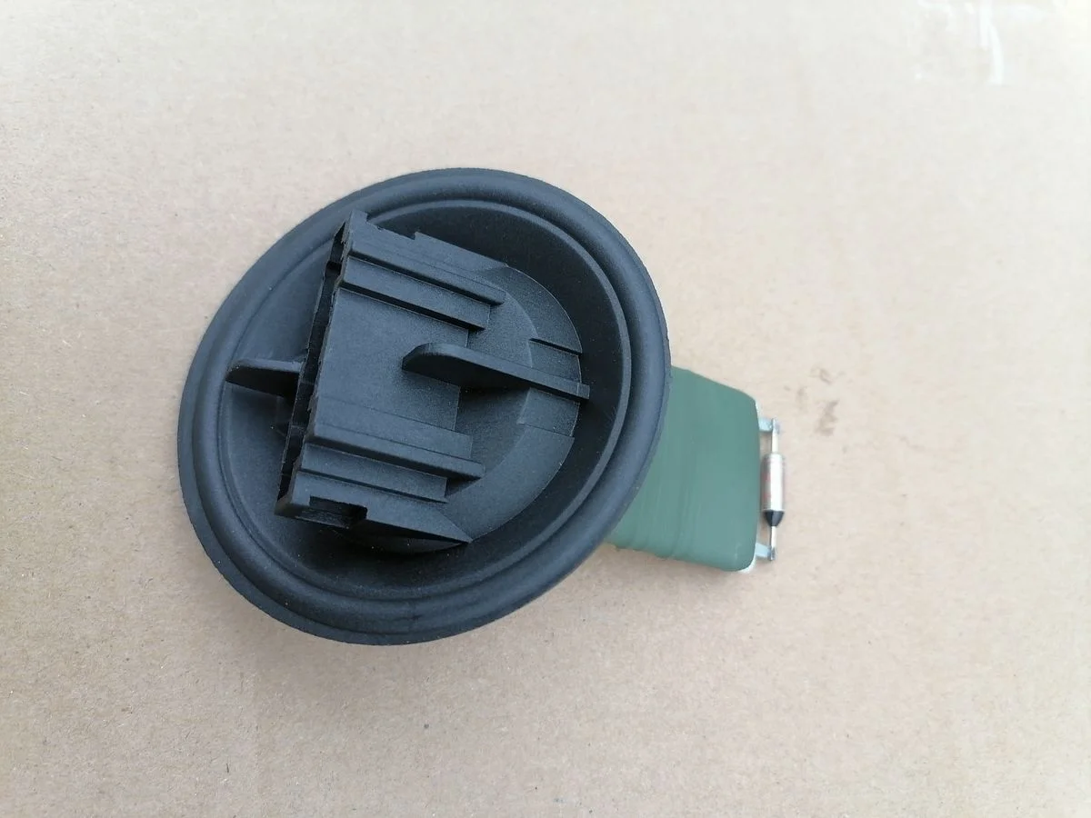 Резистор отопителя Volkswagen Polo V (2009—2015)