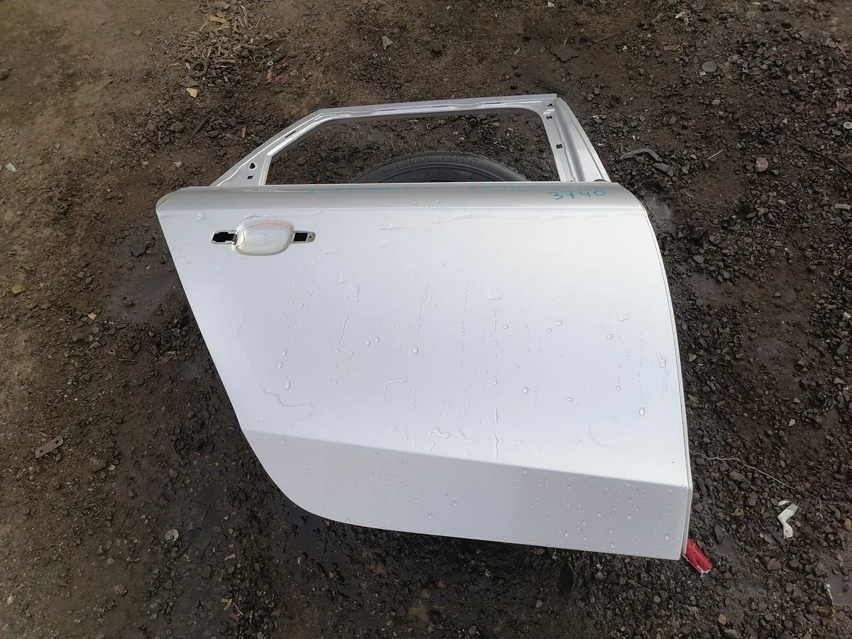 Дверь Audi A4 B8 (2007—2012)