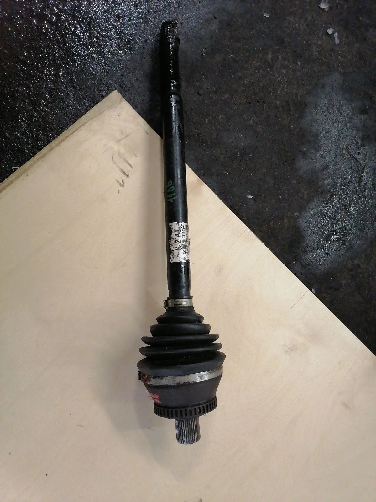 ШРУС наружный передний Audi A4 B6 (2000—2006) б.у 8e0407272at