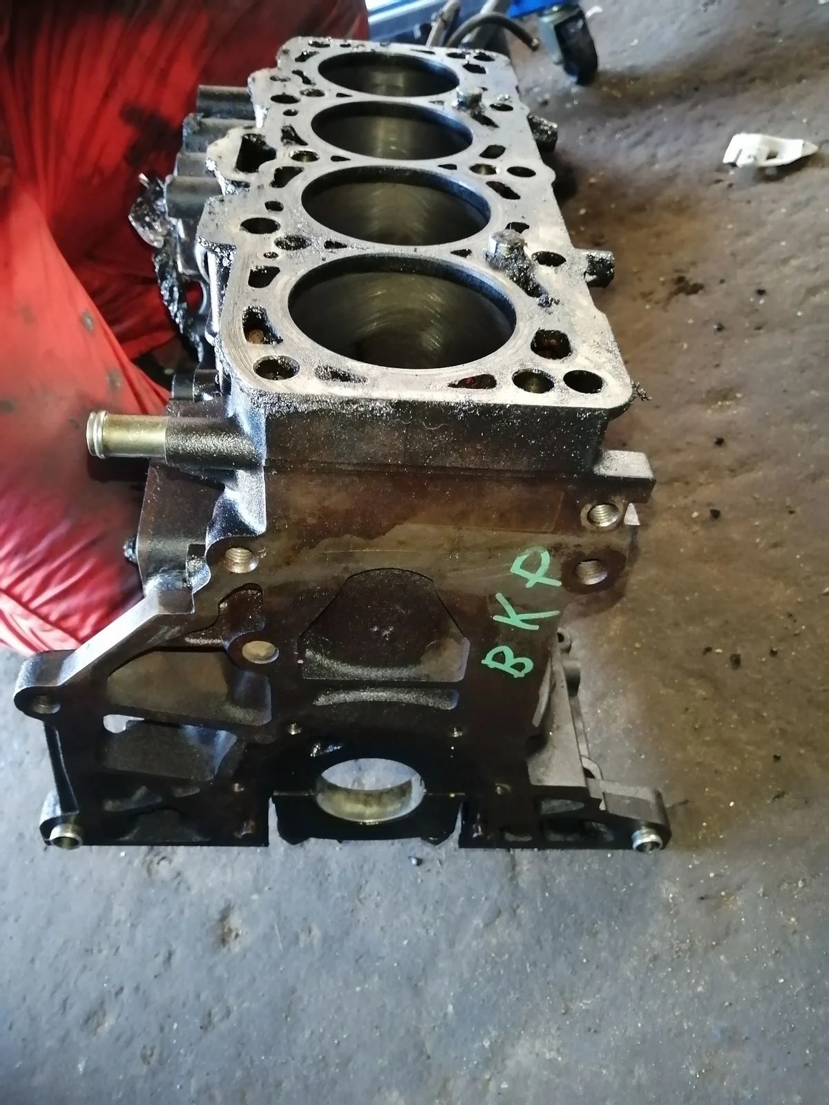 Блок цилиндров Volkswagen Passat B6 (2005—2010)