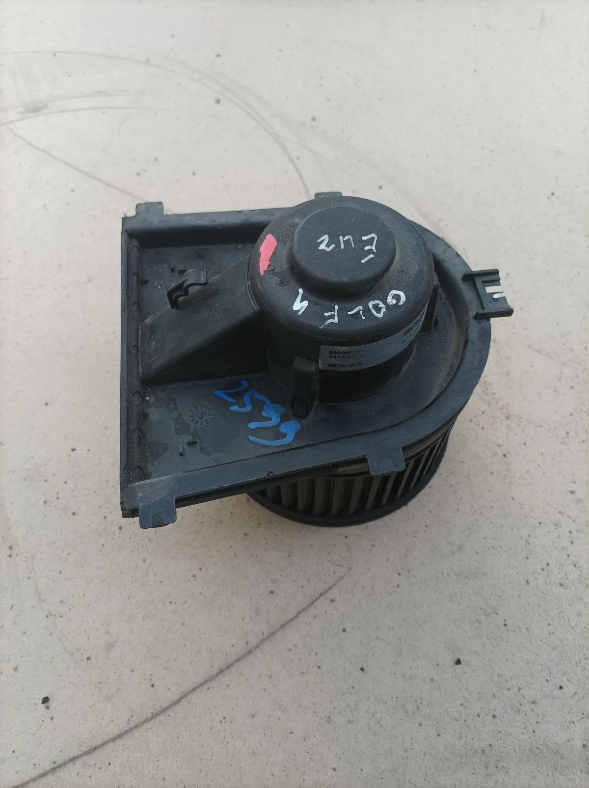 Моторчик отопителя Volkswagen Golf GTI IV (1998—2005)