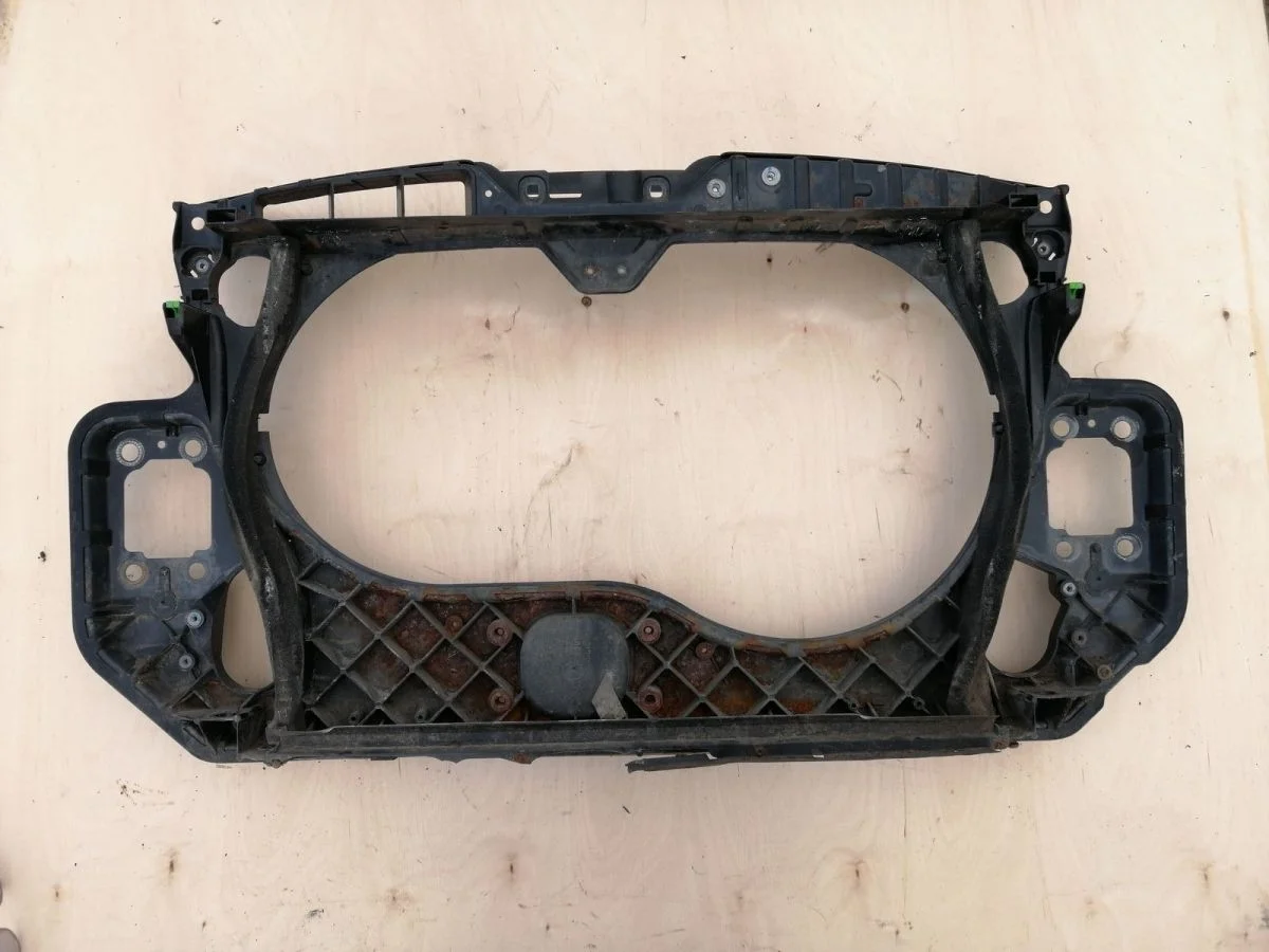 Панель передняя Audi A6 C6 (2004—2008) б.у 4F0805594D