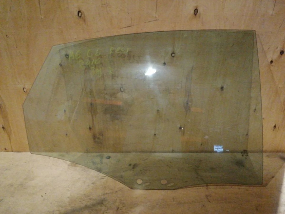 Стекло двери задней Audi A6 C6 рестайлинг (2008—2011)