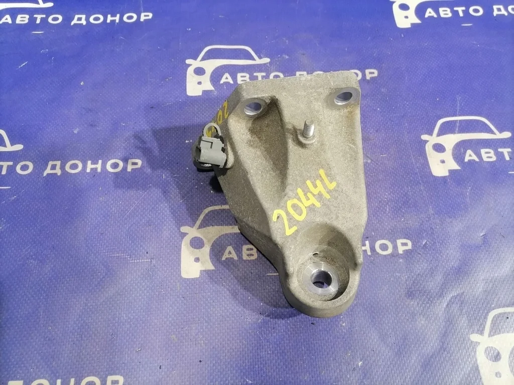 кронштейн опоры двигателя TOYOTA MARK X GRX130 4GRFSE