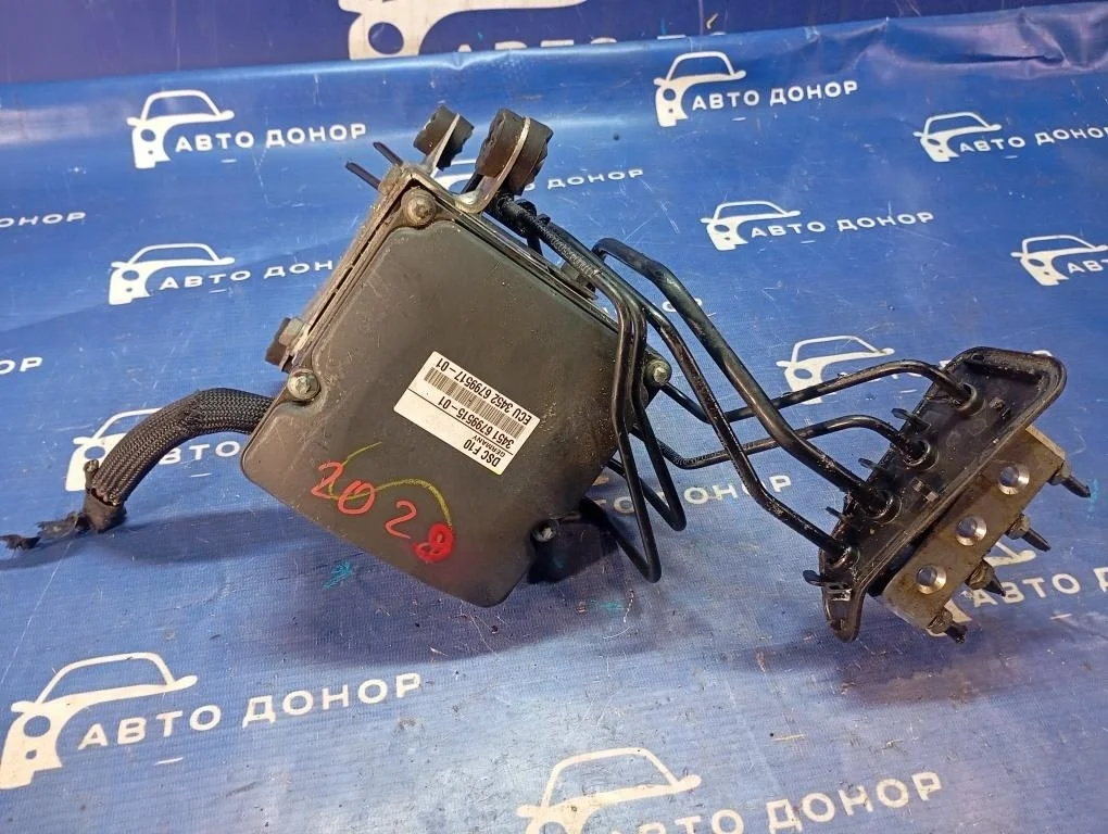 блок abs BMW 5-Series F10 N52B25 - 34516852809