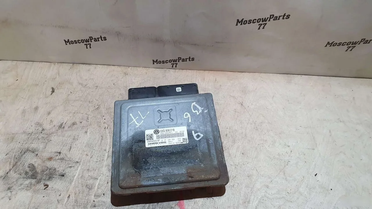 Блок управления двигателем Volkswagen Passat B6 (2005—2010)