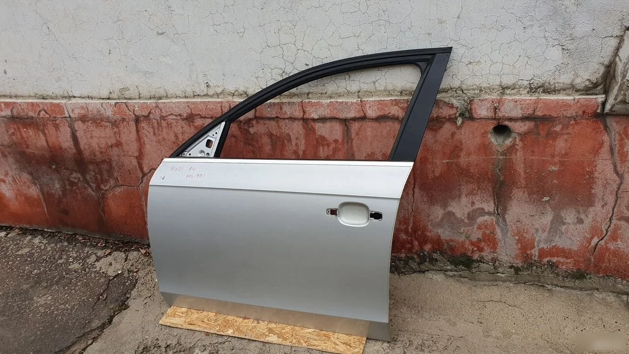 Дверь передняя левая Audi A4 B8 (2007—2012)