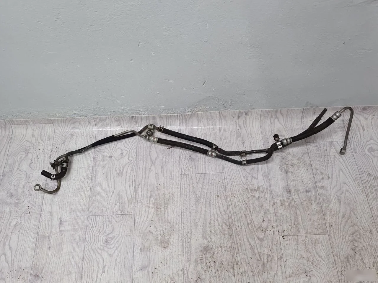 Трубки шлаги гур Mazda 3 BK (2003—2006)