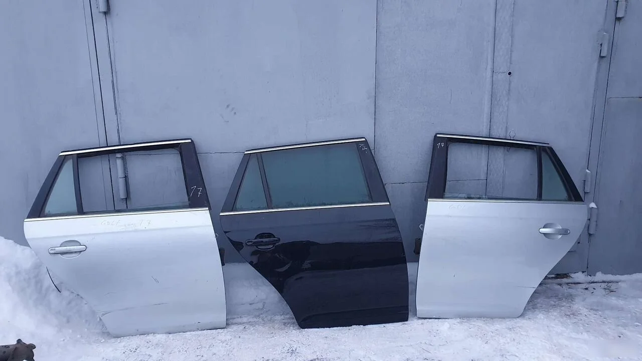 Дверь задняя левая правая Volkswagen Golf Mk5 (2003—2009)