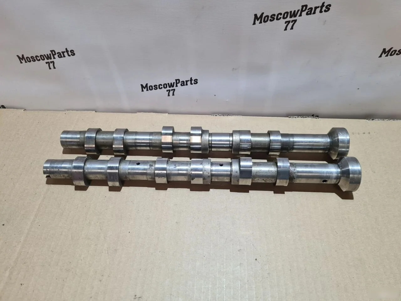 Распредвал выпускной левый Mercedes-Benz M-класс W164 (2005—2008)