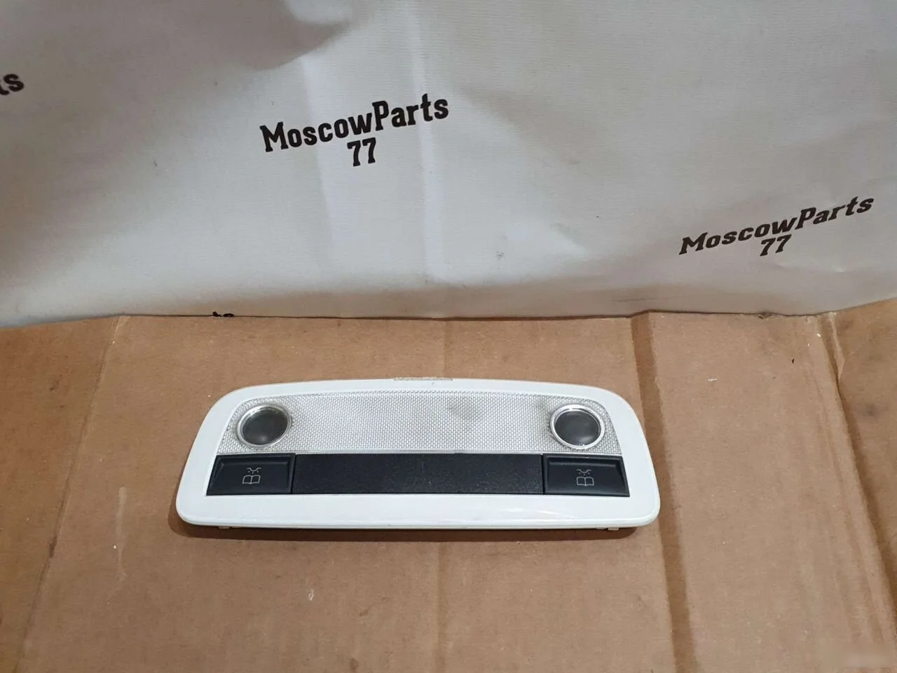 Плафон салона задний Mercedes-Benz C-класс W204/S204 (2006—2011)