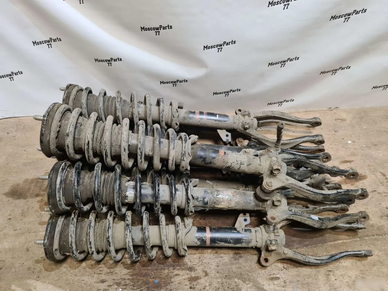 Передний амортизатор Mazda 6 GH (2007—2009)