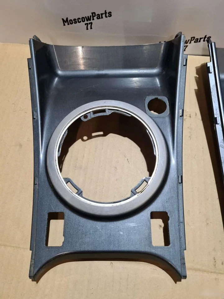 Накладка центральной консоли селектора Mazda CX-7 I (2006—2009)