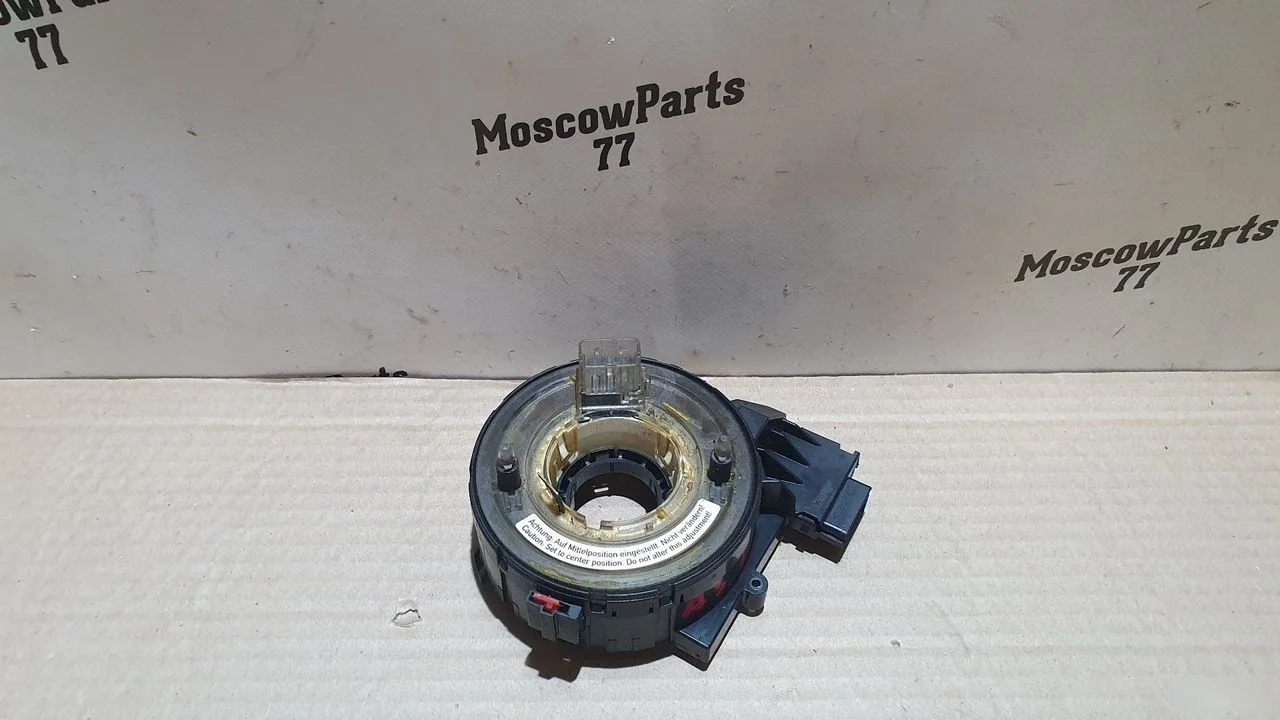 Подрулевой шлейф контакт VAG Skoda Octavia II (2004—2009)