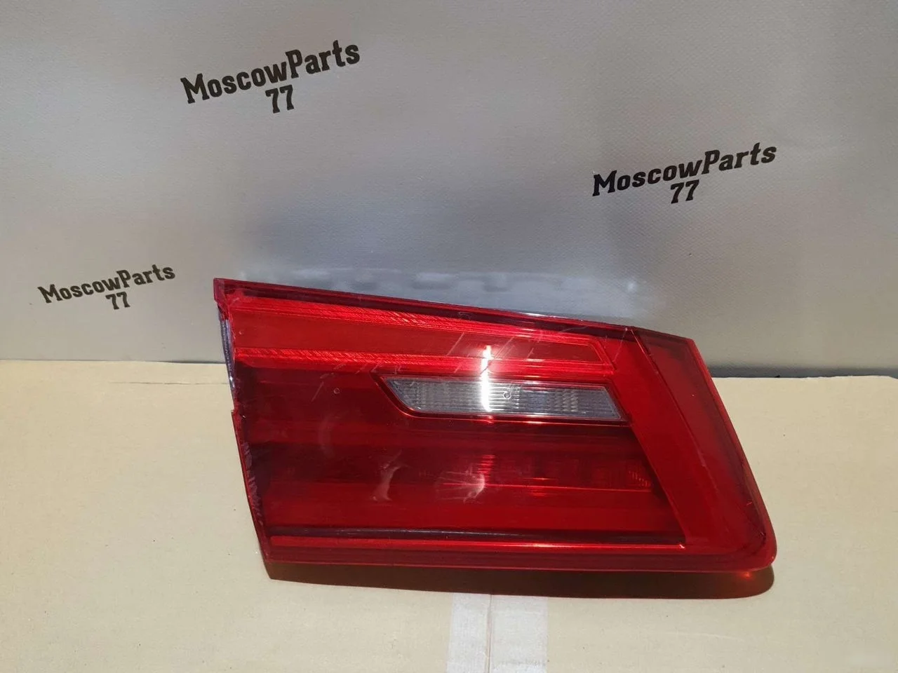 Фонарь задний левый внутренний BMW 5 серия G30/G31 (2016—2020)