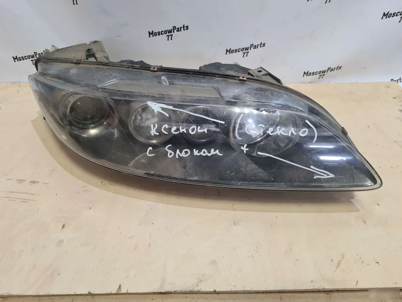 Фара правая Mazda 6 GG (2002—2005)