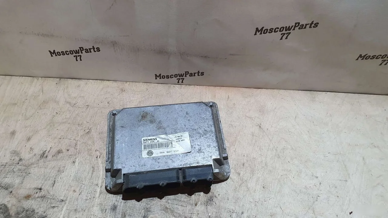 Блок управления двигателем Volkswagen Passat B5 (1996—2001)