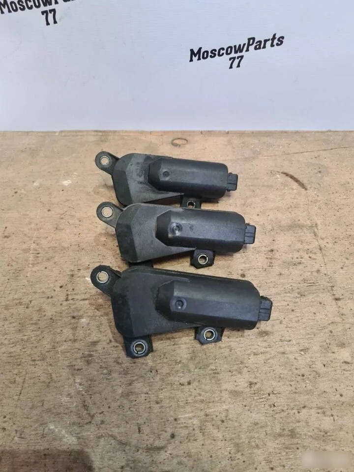 Сервопривод впускного коллектора BMW 3 серия E46 рестайлинг (2001—2006)