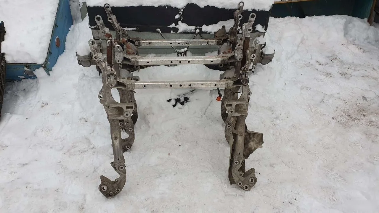 Подрамник Audi A5 I (2007—2011)