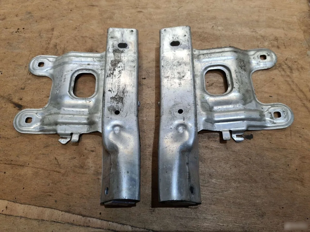 Кронштейн усилителя переднего бампера BMW 3 серия F30/F31 (2011—2015)