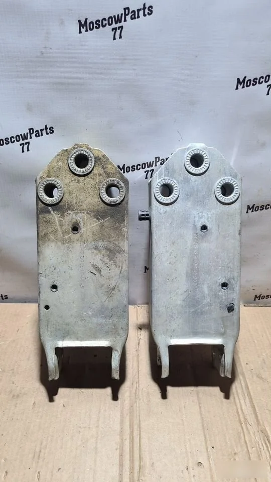 Кронштейн усилителя переднего бампера BMW 5 серия F10/F11 (2009—2013)