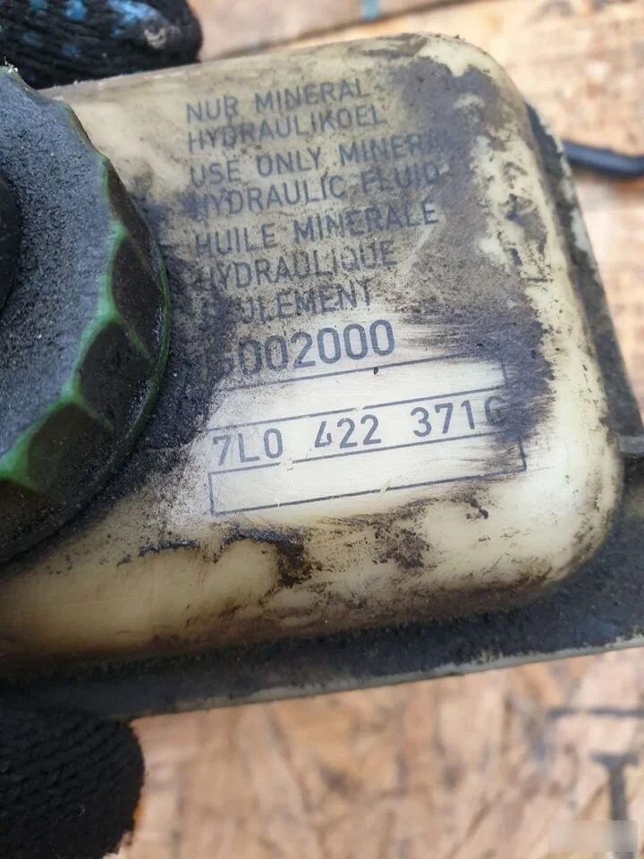 Бачок ГУР Volkswagen Touareg I (2002—2006)