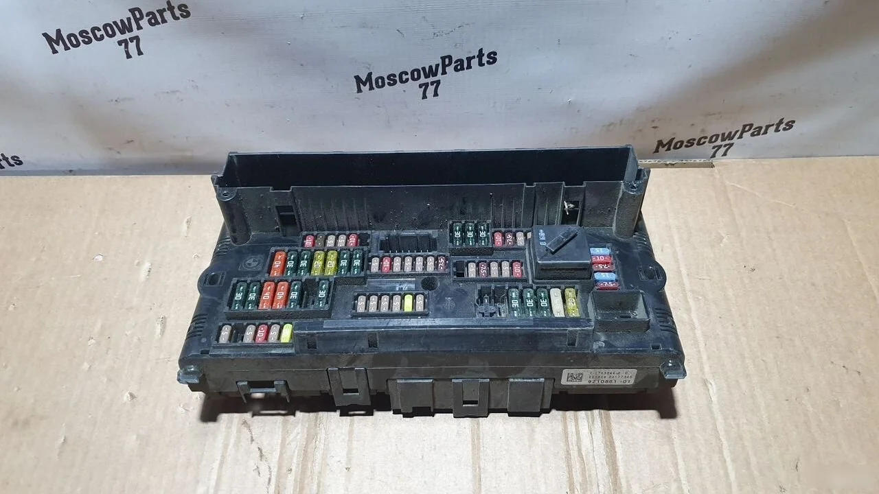 Блок предохранителей BMW 5 серия F10/F11 (2009—2013)