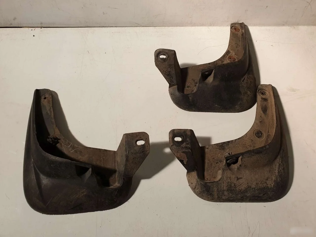 Брызговик передний Hyundai Getz I рестайлинг (2005—2011)