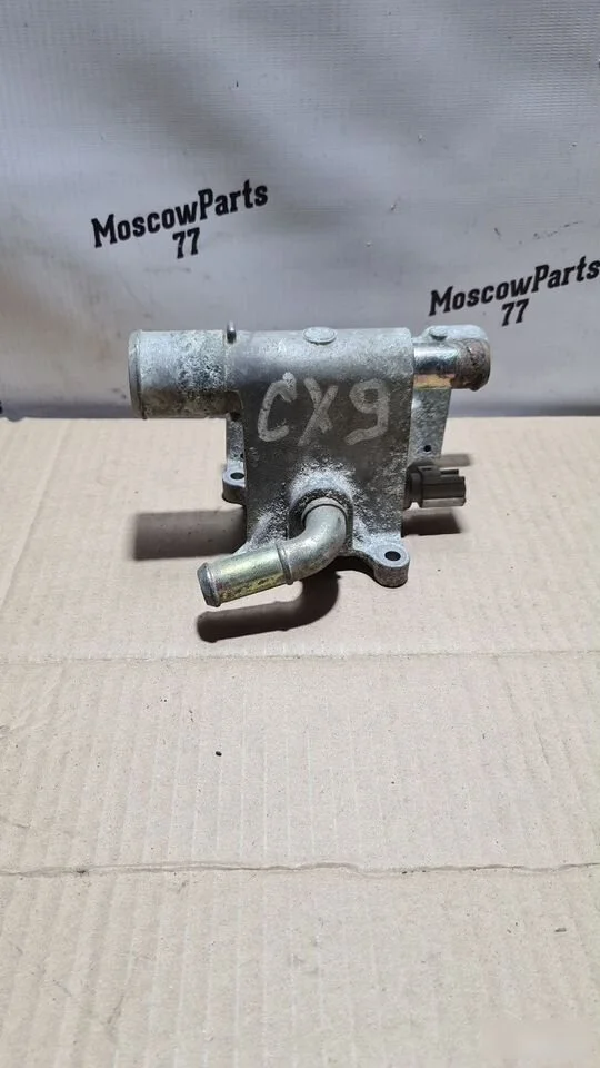 Тройник фланец системы охлаждения Mazda 6 GH (2007—2009)