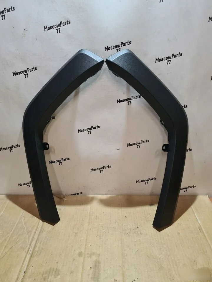 Новый молдинг задней арки Toyota RAV4 V (2018—2026)