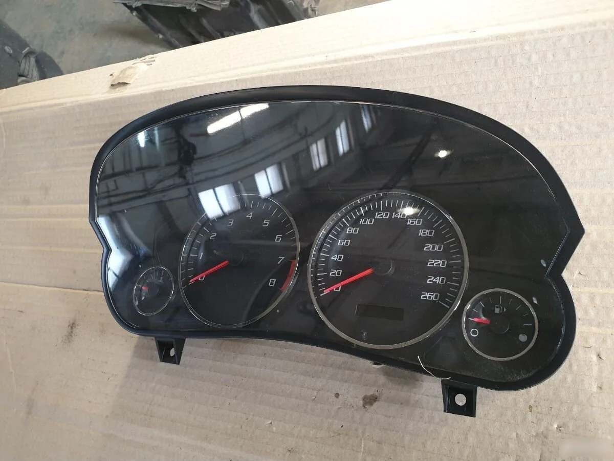 Приборная панель Кадиллак Cadillac SRX I (2003—2009)